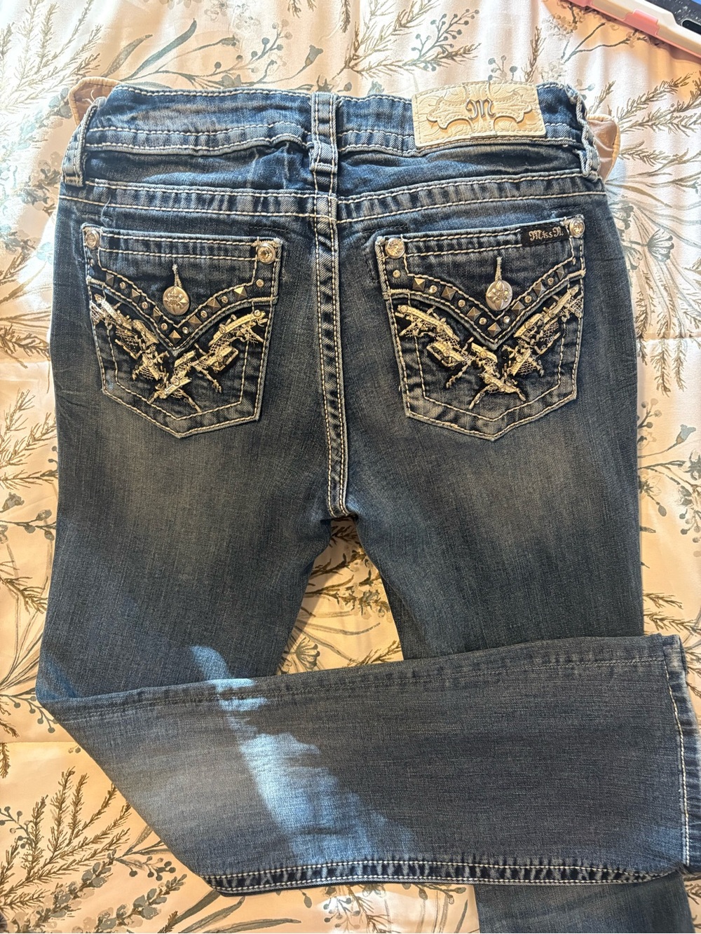 Miss Me Women's Blue Embroidered Pocket Straight Leg Jeans